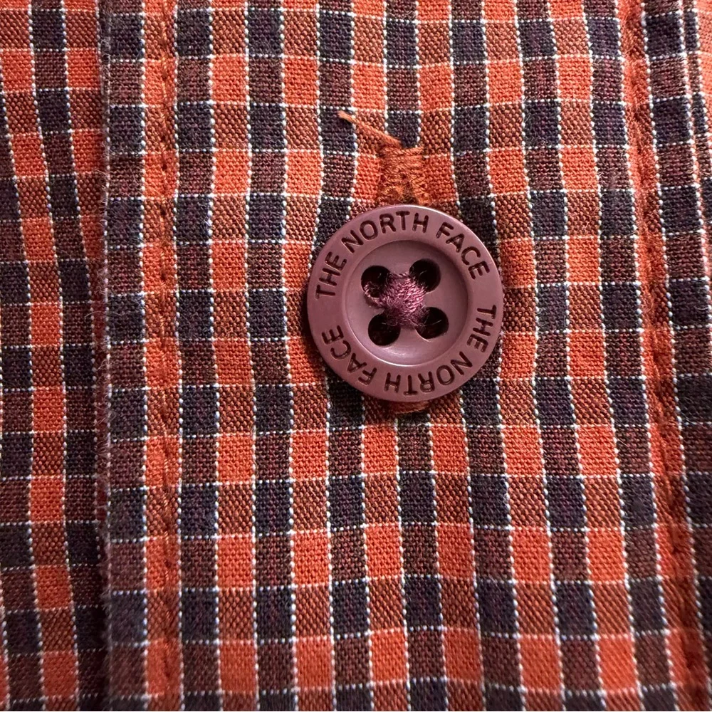 The North Face Plaid Button Down Shirt Rust Red Cotton Long Sleeve Men’s L‎